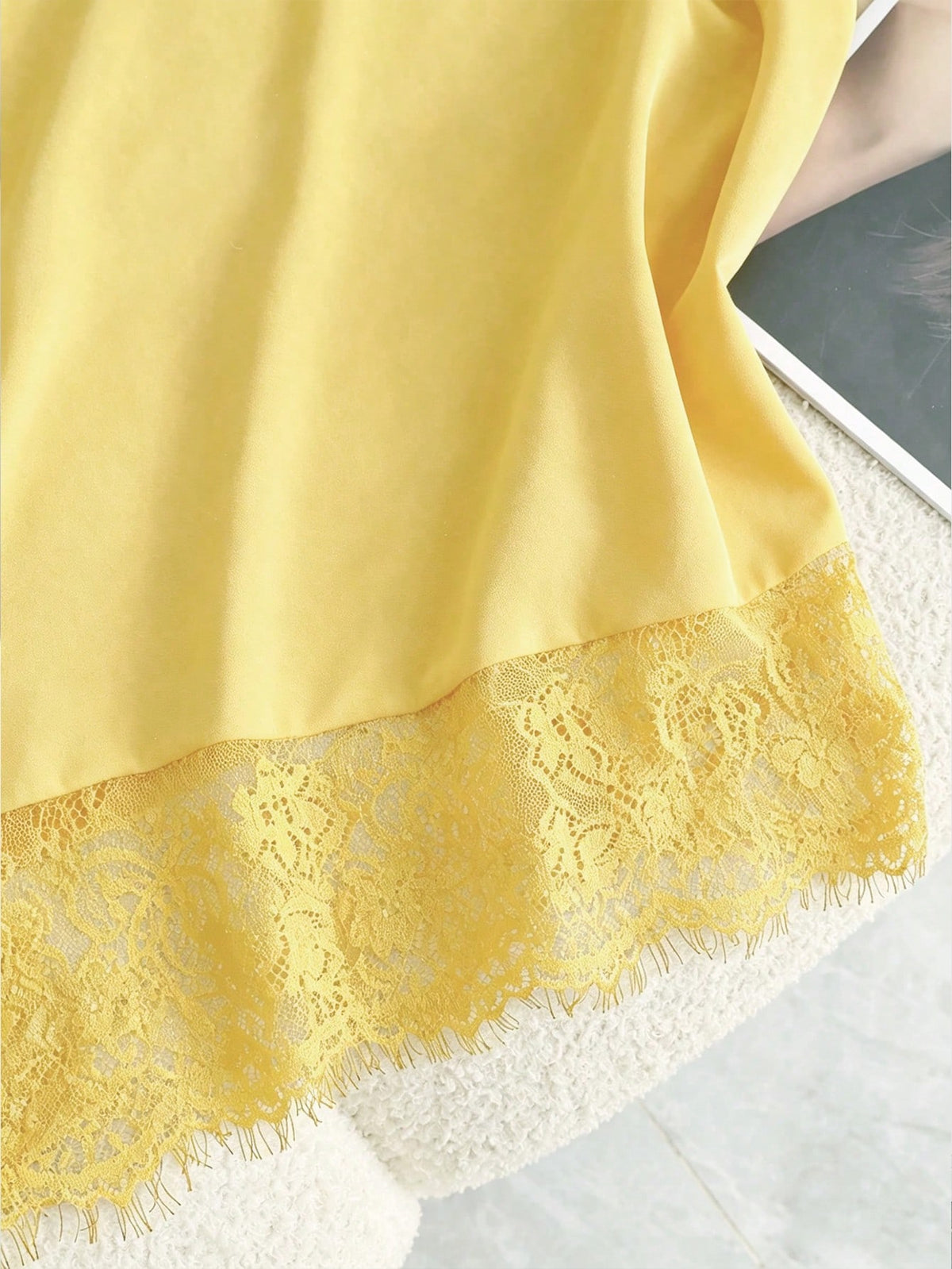 GlowEve Yellow, Summer, Seductive, Night Out Women's Halter Neck Tie Top, Asymmetric Hem Lace Trim Backless Top, Sleeveless Top, Party