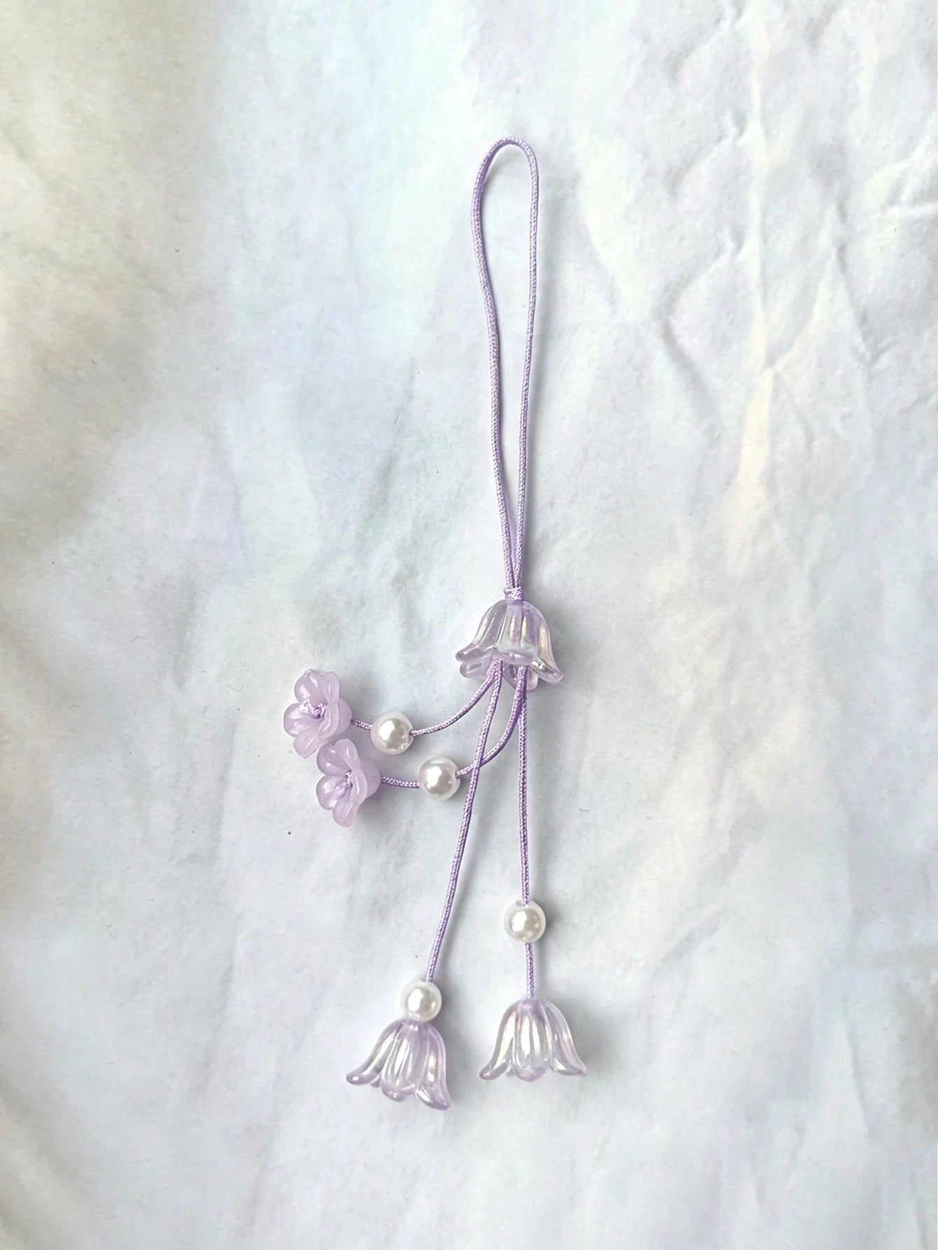 Gradient Color Wind Chime Lily Of The Valley Pendant Phone Lanyard CCD Camera Charm Universal Strap, Multi-Color Fashion Versatile Gift Lanyard, Suitable For Earphone Case Lanyard, Car Keychain Charm