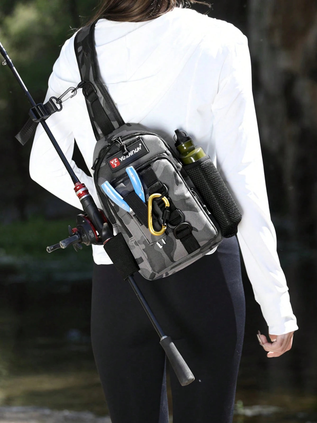 High-Quality Durable Fishing Tackle Bag With Rod Holder And Multiple Compartments, Premium Zipper Design, Suitable For Fishing And Outdoor Activities, Can Store Fishing Accessories, An Ideal Fishing G