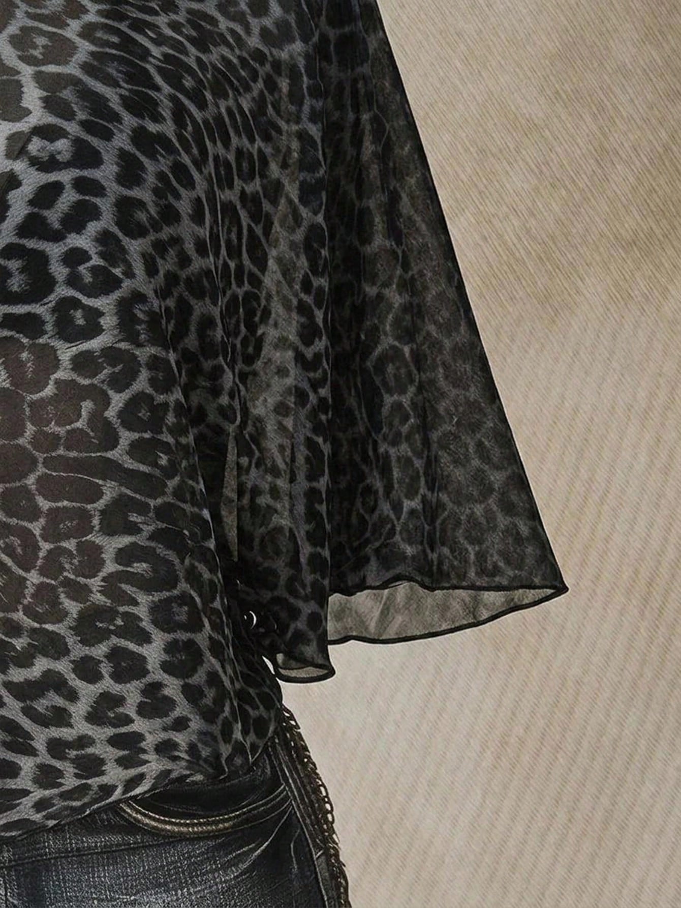 ICON Casual Minimalist Leopard Print Pattern Plus Size Mesh Top For Women, Suitable For Summer