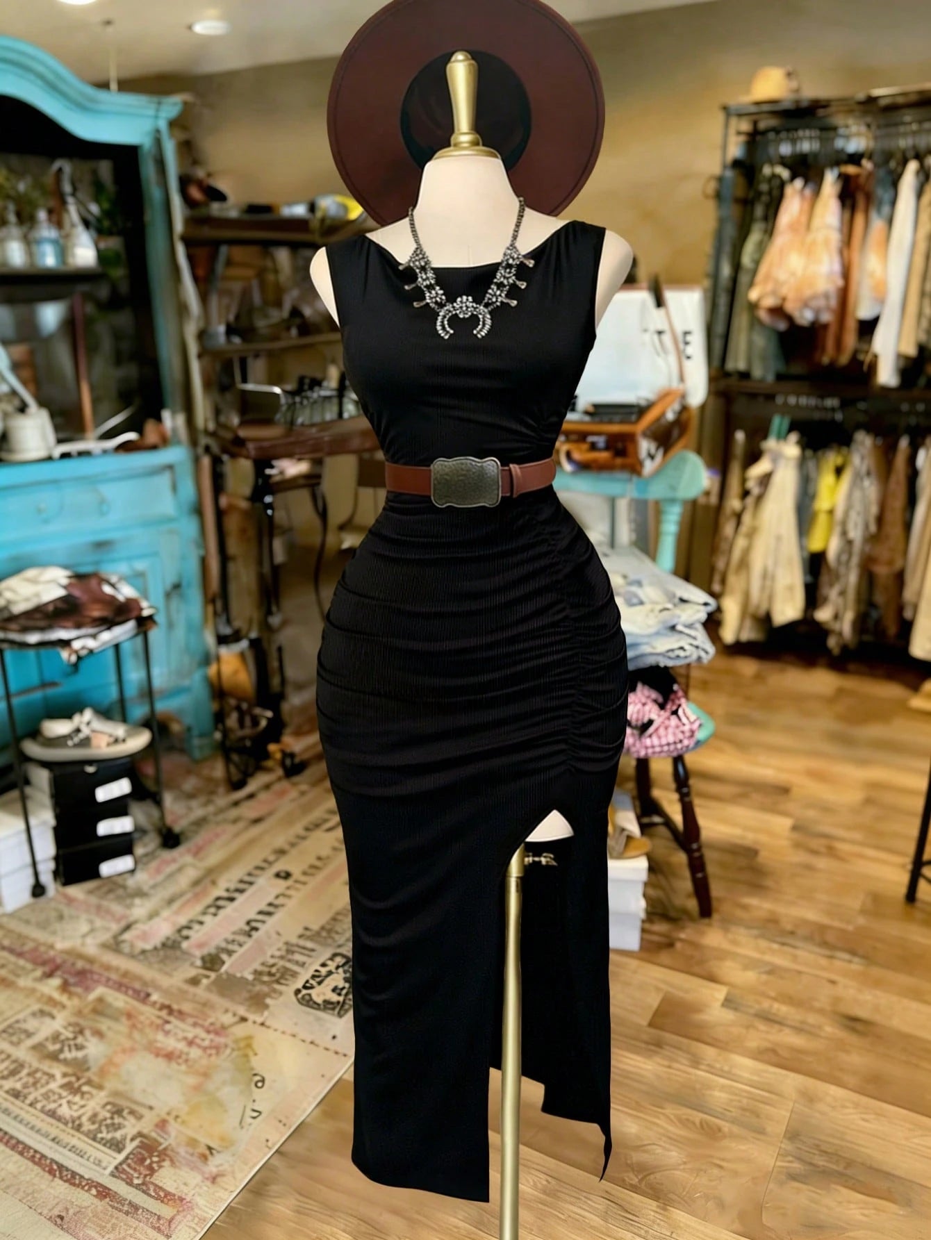 INAWLY Fitted Off-Shoulder Sleeveless Mid-Length Dress