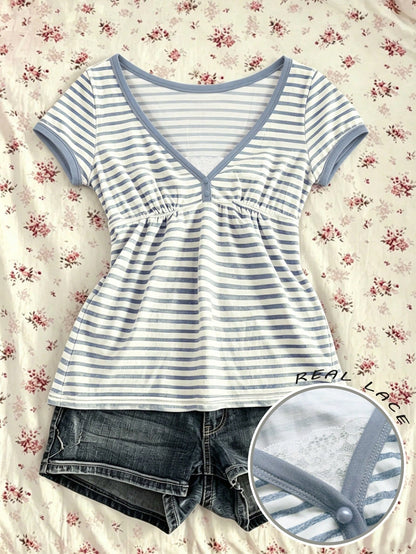 IslaSuriya Plus Size Women V-Neck Striped Casual Versatile Daily Wear Top