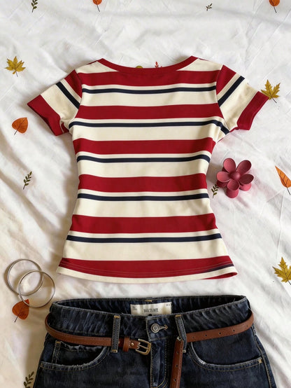 IslaSuriya Striped Digital Print Fashionable Minimalist V-Neck Short Sleeve T-Shirt, Gift For Friends