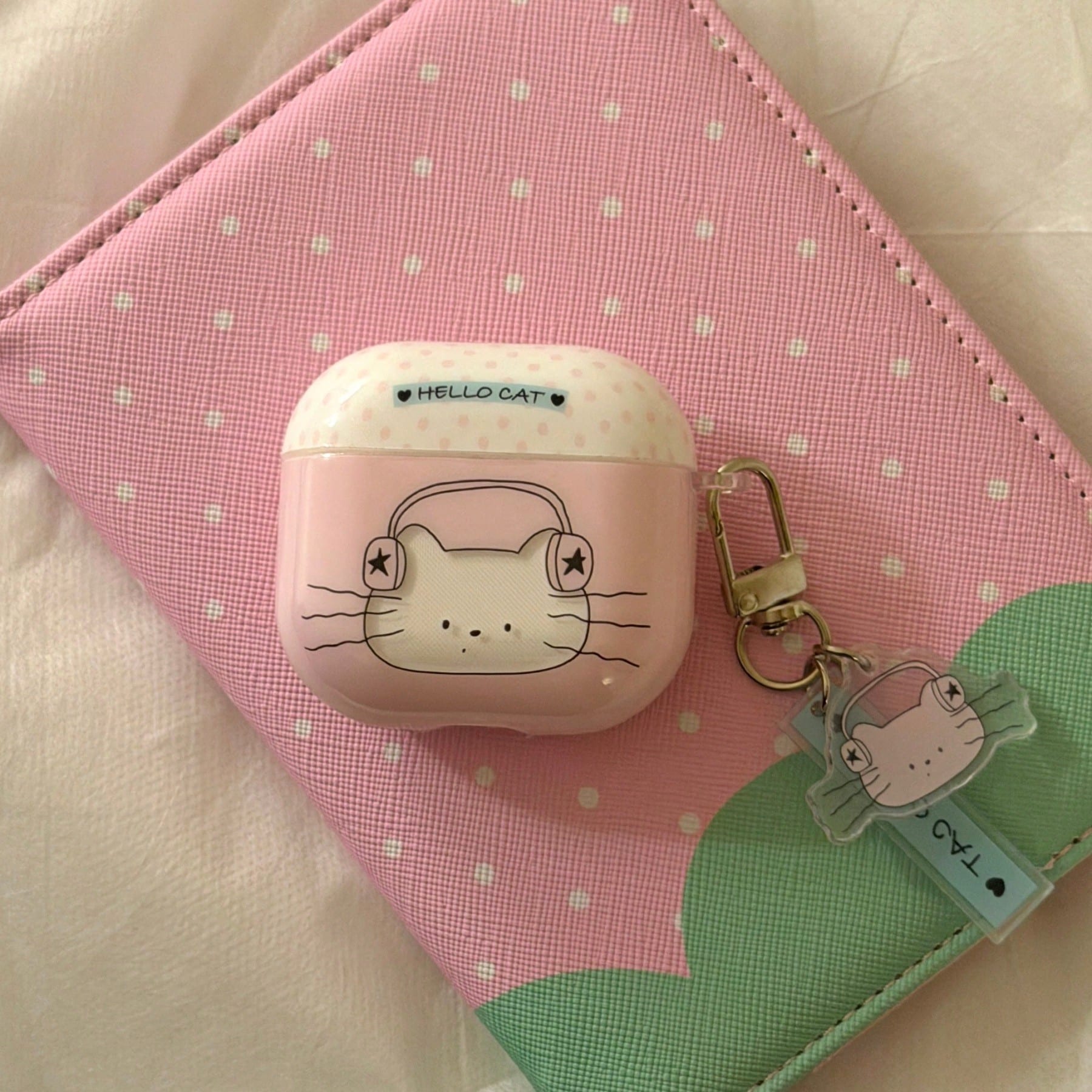 Korean Style Hollow Cat Earphone Case With Pendant, Compatible With AirPods Pro 3, Pro 2, 4, 3, 1/2, Cute Apple Earphone Protective Cover, Minimalist Personalized Earphone Case For Girls, Spring/Summe