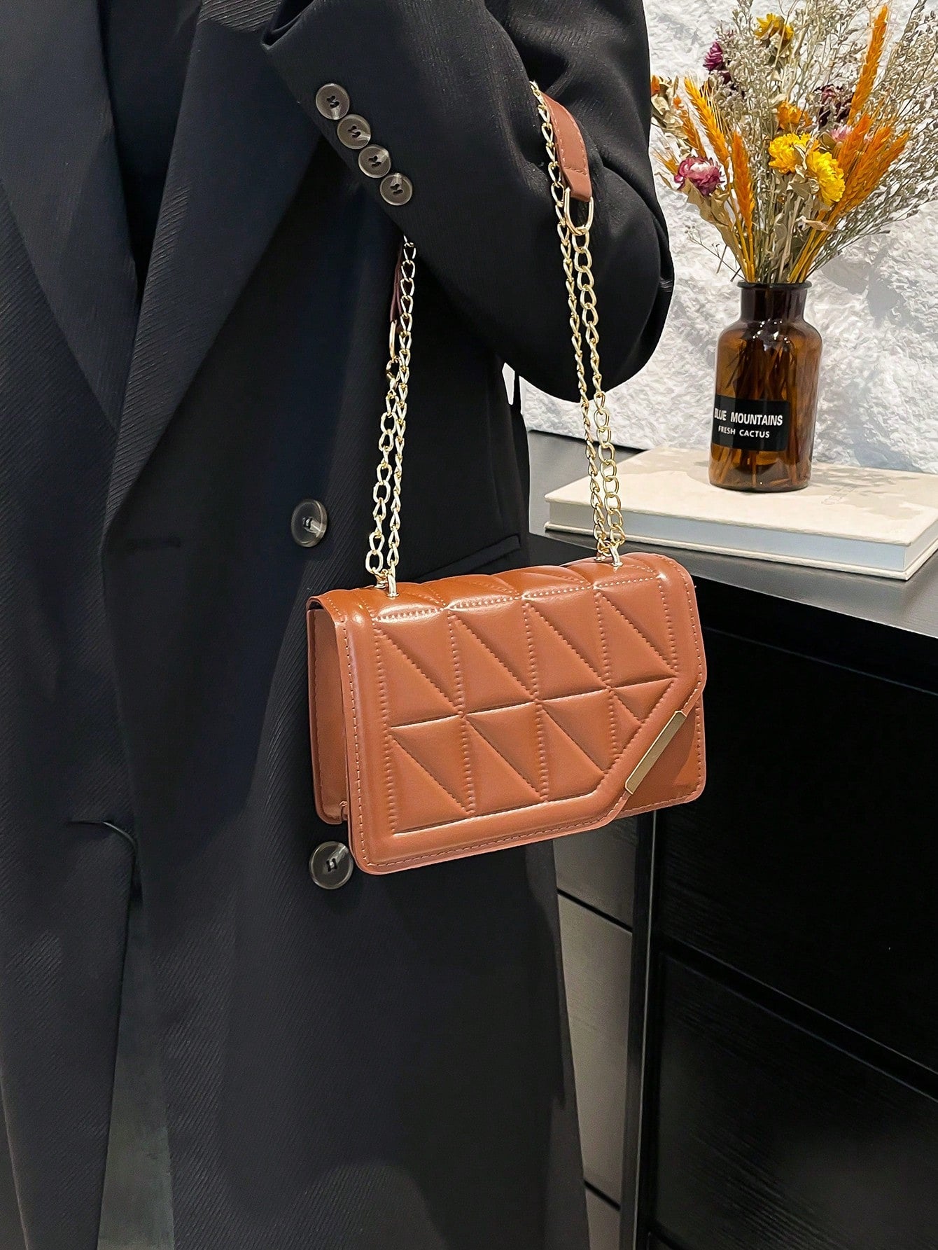Korean-Style Personalized Cracked Texture Iron Edge Casual Handbag For Women, 2025 Fashion Ins Minimalist Square Shoulder/Cross-Body Bag