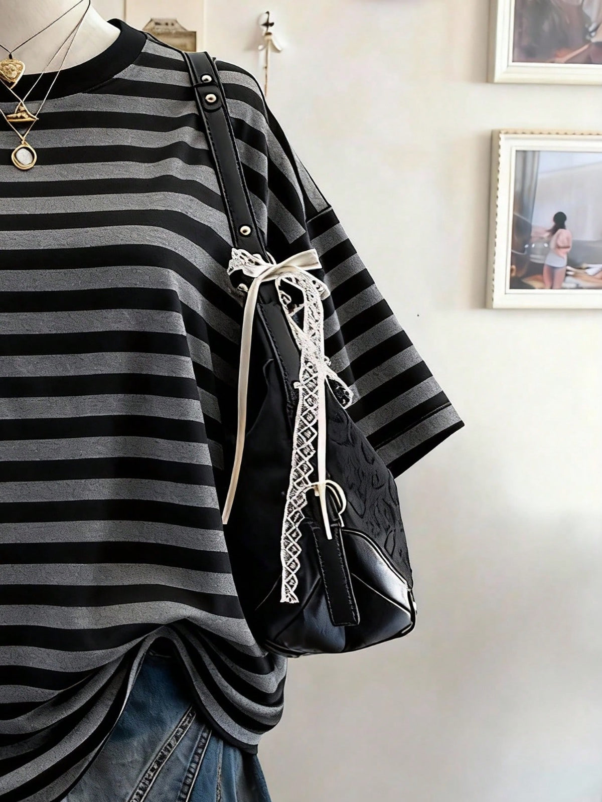 Lalippa Striped Digital Print Casual Oversized Mid-Length Round Neck Drop Shoulder Women T-Shirt, Gift For Friends