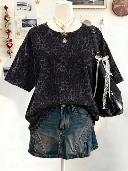 Lalippa Striped Digital Print Casual Oversized Mid-Length Round Neck Drop Shoulder Women T-Shirt, Gift For Friends