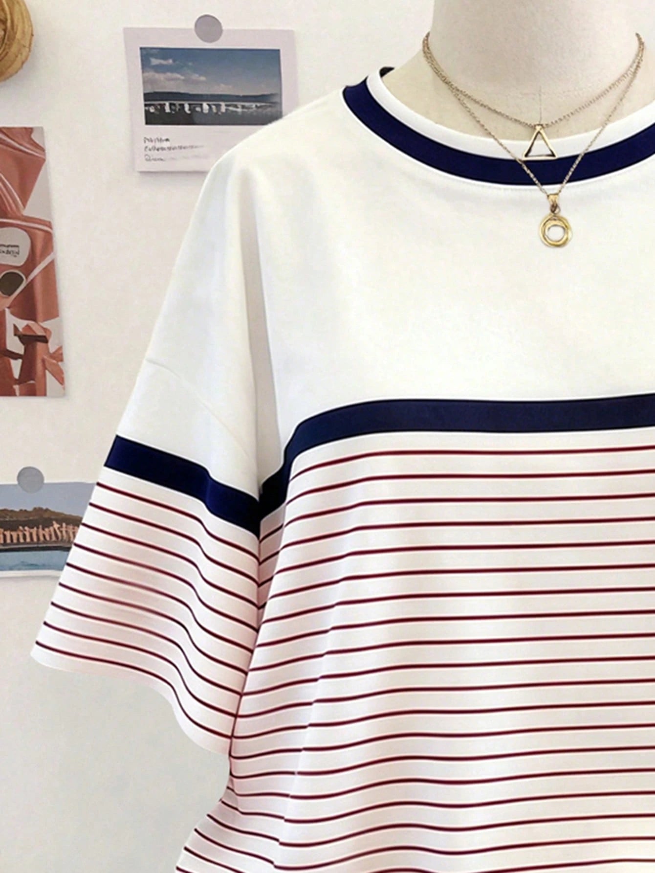 Lalippa Women's Summer Striped Contrast Color & Centaur Print T-Shirt