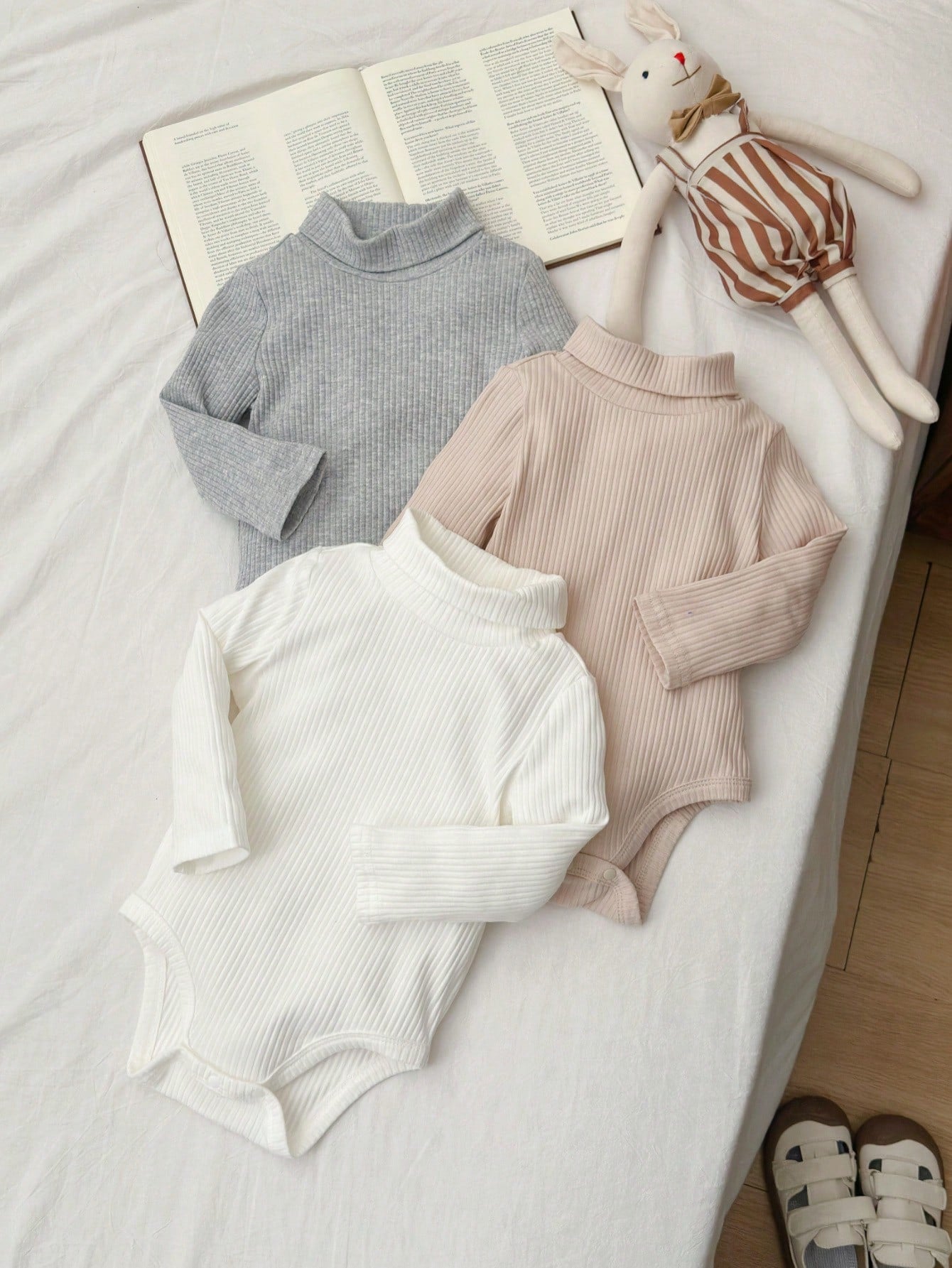 LMoss Kids Baby Boy High Neck Pony Print Soft Brushed Fabric Fitted Long Sleeve Bodysuit 3 Pieces Set, Autumn/Winter