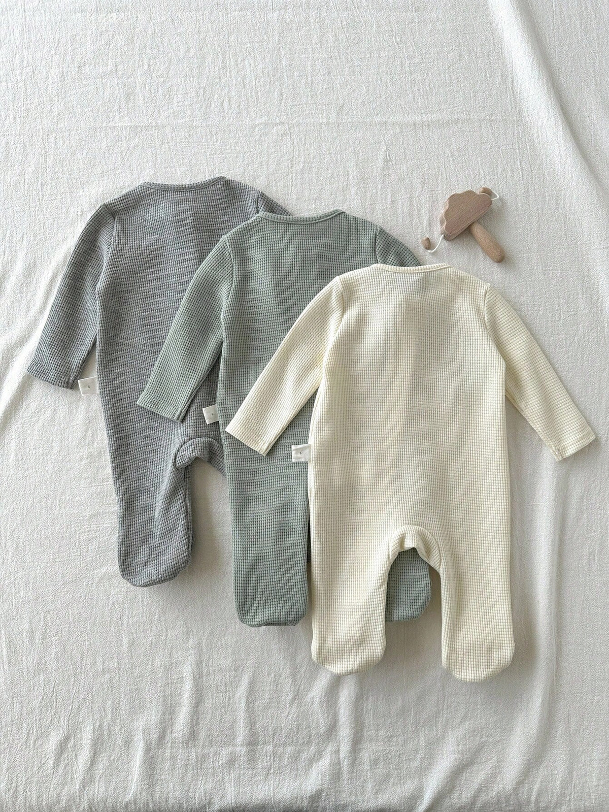 Loomiva Newborn Baby Boy/Girl 3-Piece Set: Soft Knit Solid Color Crew Neck Long Sleeve Jumpsuit Fall Winter
