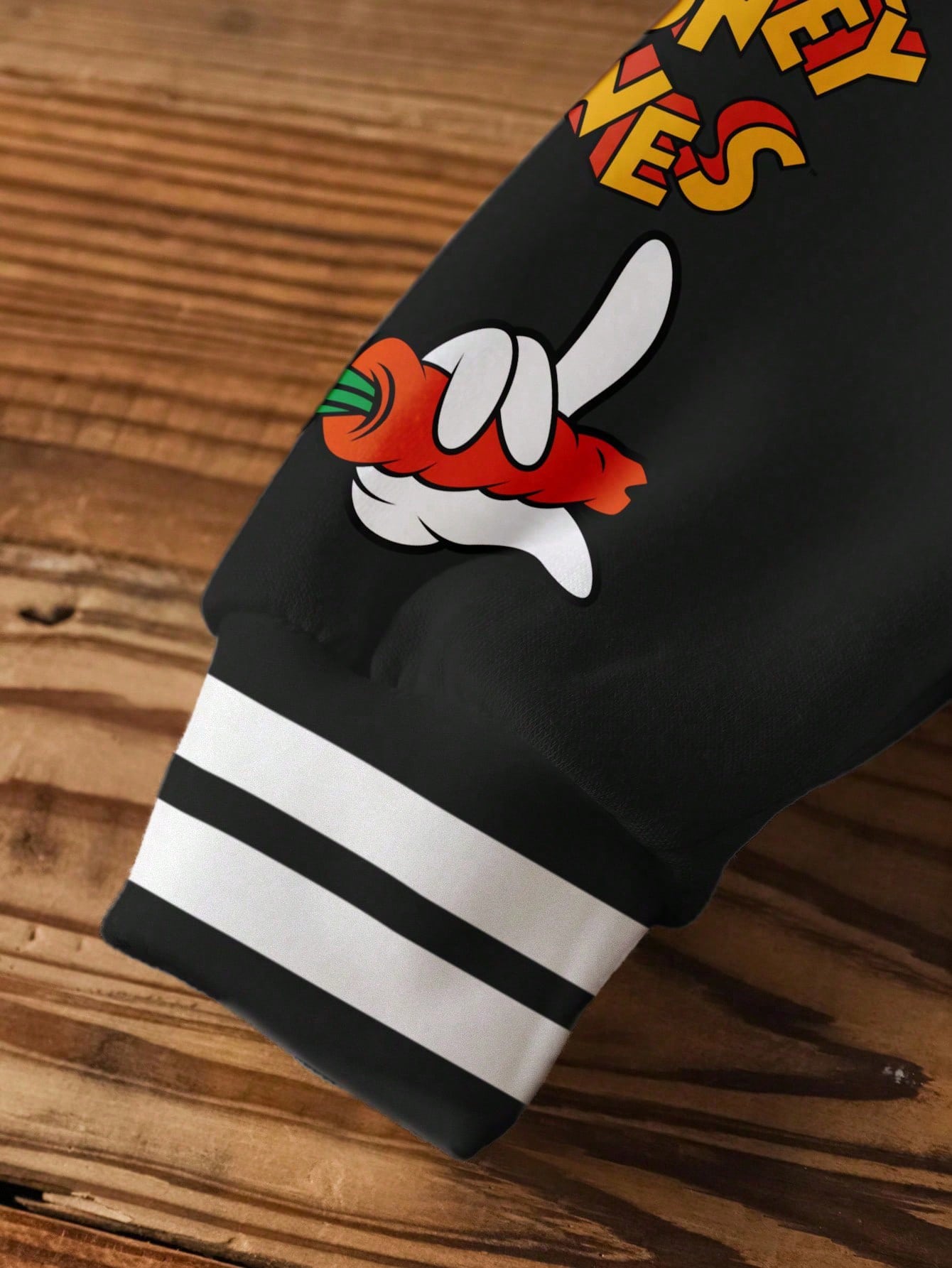 LOONEY TUNES X Baby Boy Casual Fashion Street Cartoon Rabbit & Letter Print Contrast Striped Trim Thermal Lined Warm Sweatshirt, Autumn/Winter