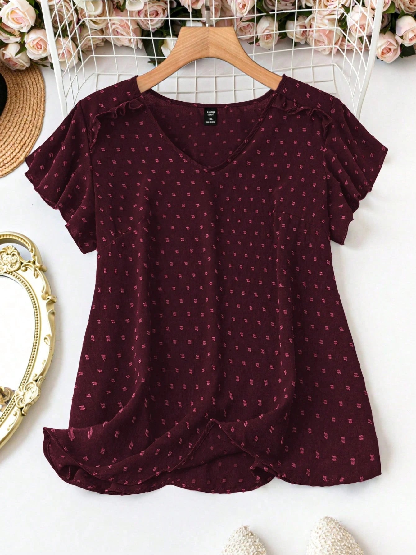 LUNE Plus Size V-Neck Short Sleeve Polka Dot Casual Loose Comfortable Fashionable Shirt, For Summer