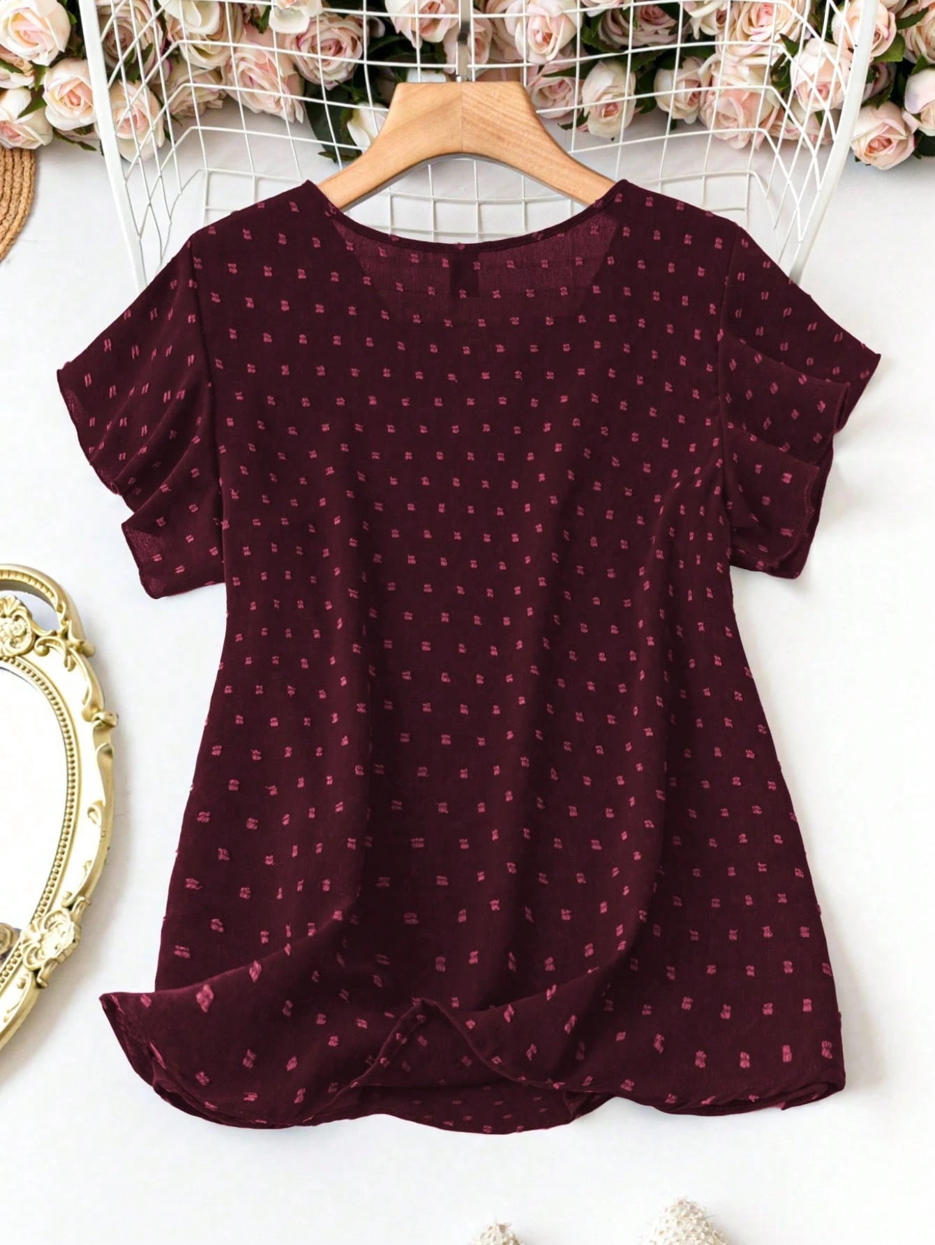 LUNE Plus Size V-Neck Short Sleeve Polka Dot Casual Loose Comfortable Fashionable Shirt, For Summer