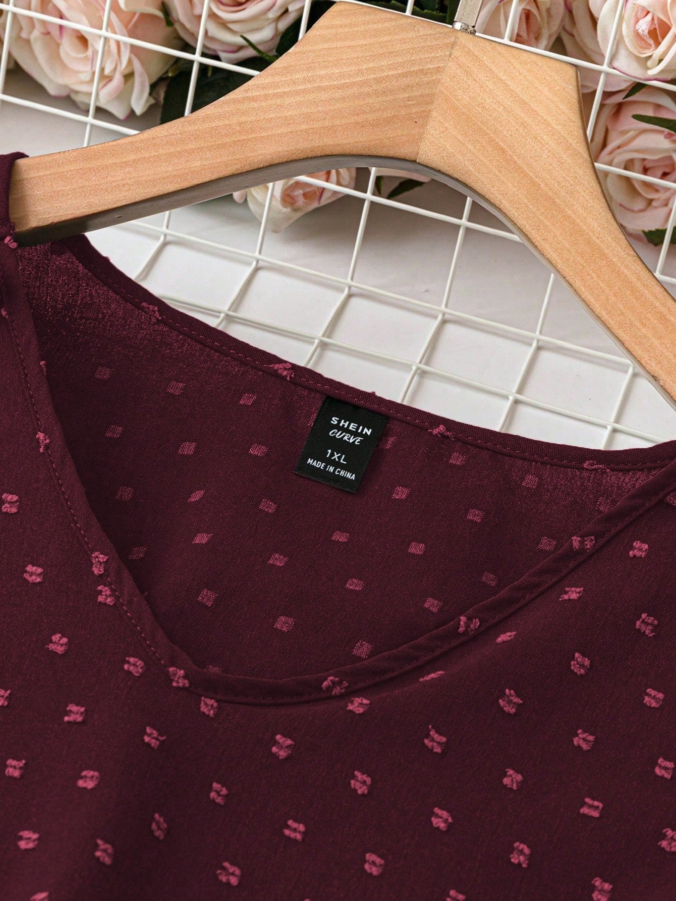 LUNE Plus Size V-Neck Short Sleeve Polka Dot Casual Loose Comfortable Fashionable Shirt, For Summer