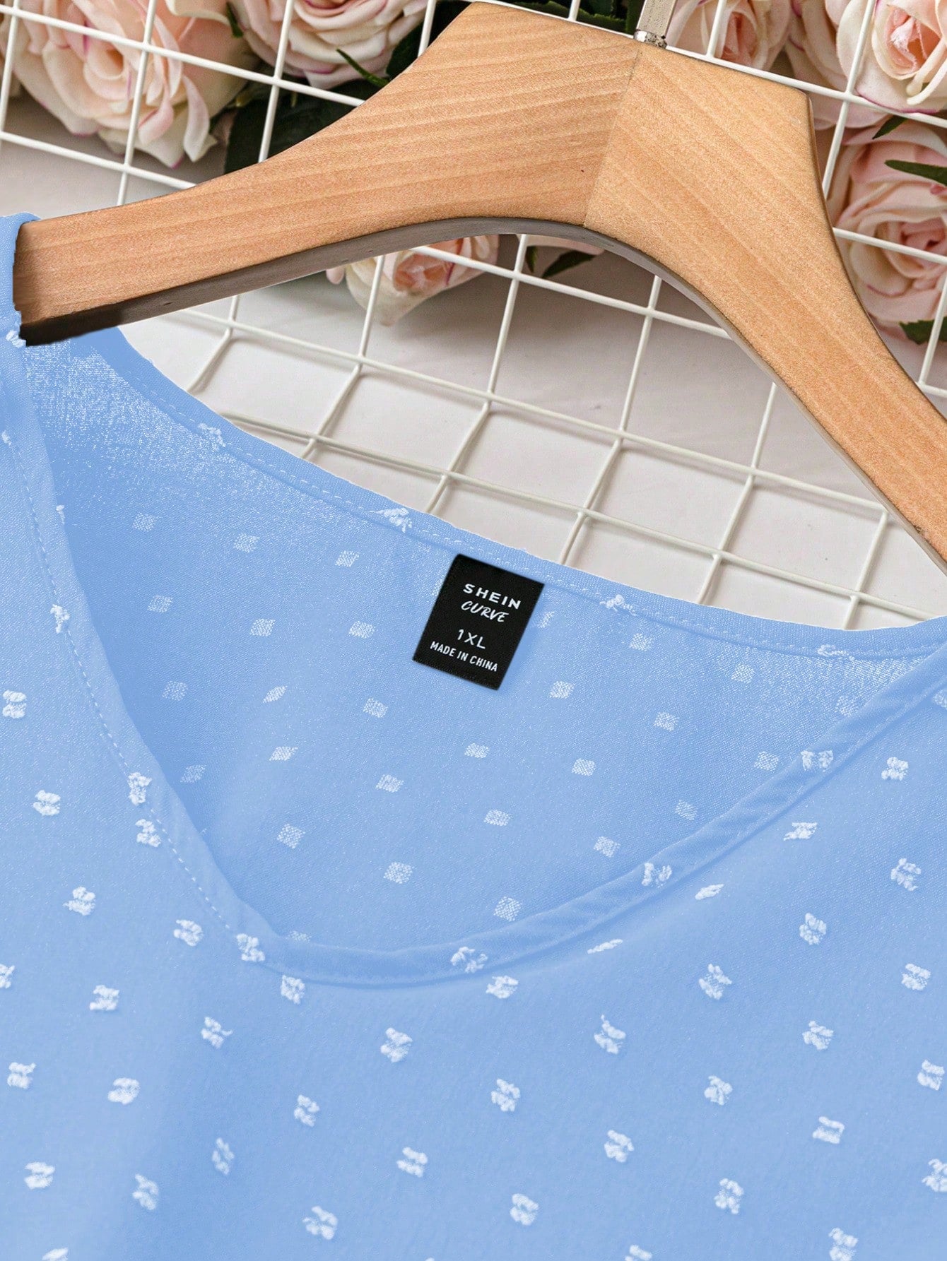 LUNE Plus Size V-Neck Short Sleeve Polka Dot Casual Loose Comfortable Fashionable Shirt, For Summer
