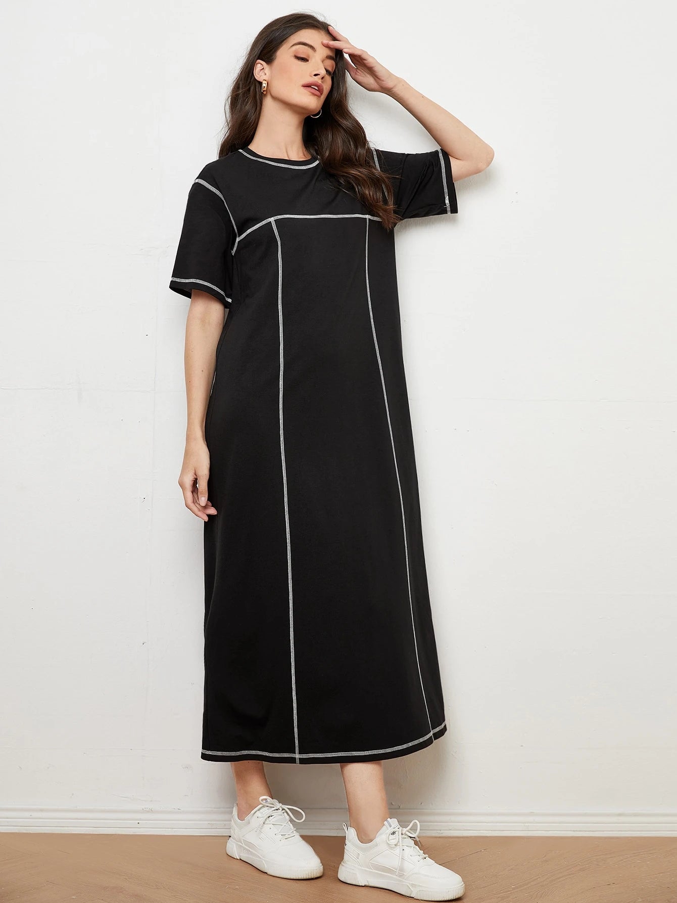 LUNE Stitch Trim Tee Dress
