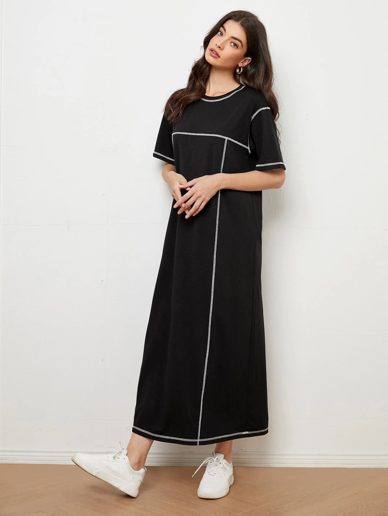 LUNE Stitch Trim Tee Dress