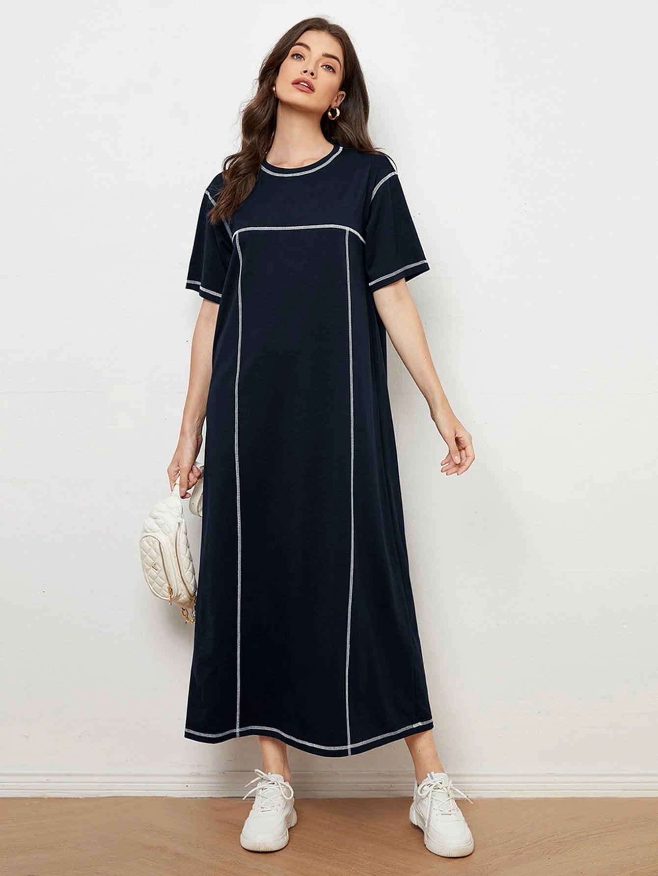 LUNE Stitch Trim Tee Dress