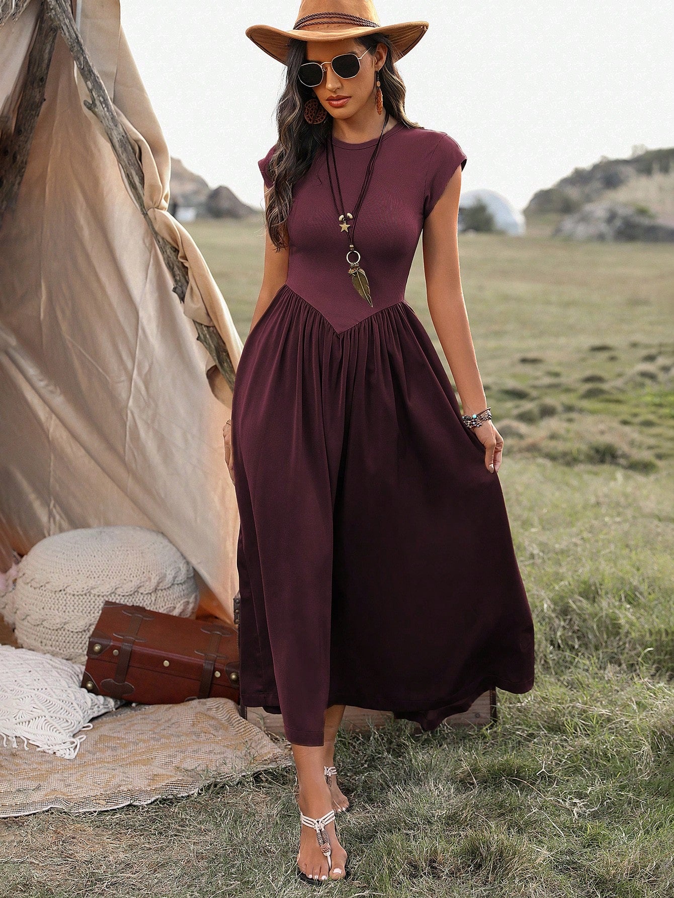 LUNE Women's Solid Color Round Neck Pleated Long Dress, Casual & Holiday Style Maxi Women Outfit