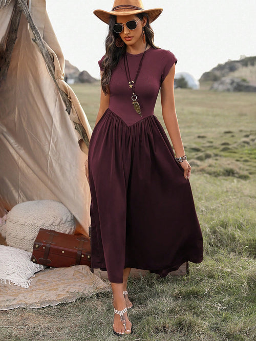 LUNE Women's Solid Color Round Neck Pleated Long Dress, Casual & Holiday Style Maxi Women Outfit