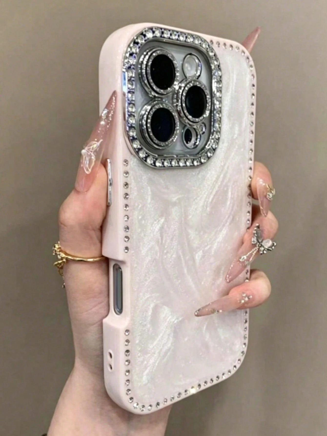 Luxury Laser Glitter Rhinestone Case, Compatible With IPhone 17 Pro Max/16 Pro Max/15/14/13, Pearl Bracelet Design, Shockproof Protection, Hard Case Frame