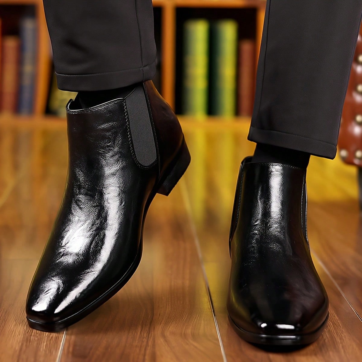 Men's Glossy Faux Leather Chelsea Boots Pointed Toe Elastic Side Panels Low Heel Pull Tab Formal Ankle Boots For Business Wedding Office Daily