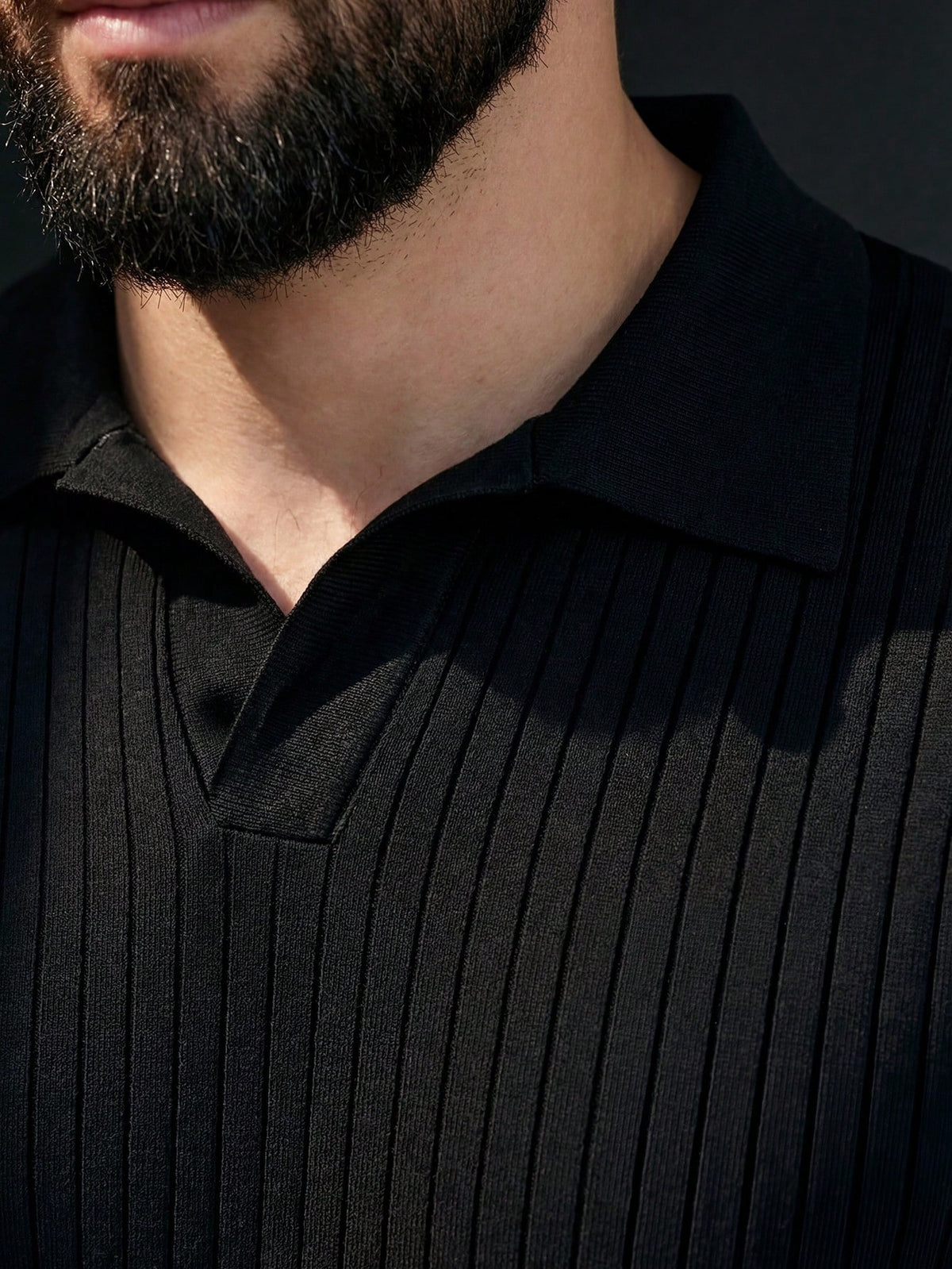 Men's Loose Fit Thin Premium Knit Striped V-Neck Short Sleeve, Cool And Comfortable Summer Fashion Casual Essential