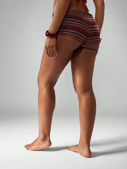 MISSGUIDED Summer Beach Booty Shorts Festival Crochet Patterned Low Rise Dancing Shorts Caribbean Vacay Style Resort Wear Beachwear Hot Pants Club Wear Summer