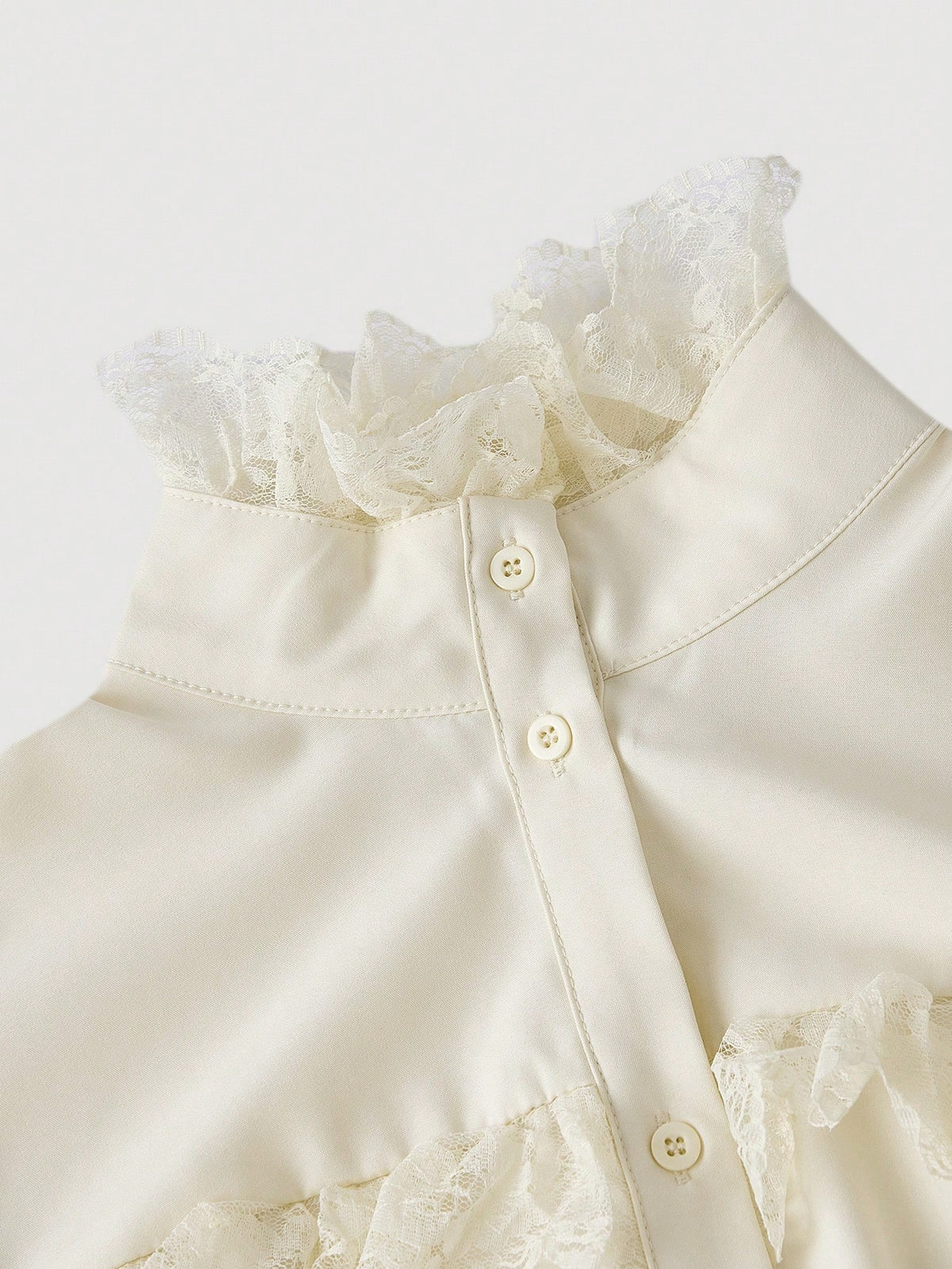 MOD Women's White Fitted Shirt With Ruffle Collar And Lantern Sleeves