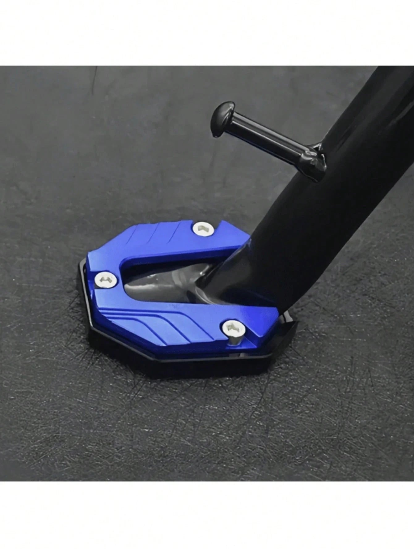Motorcycle Side Stand Pad, Anti-Slip Side Stand Extension Plate, Enlarged Kickstand Extender Foot Pad For Motorcycle & Bike, Non-Slip Support Base, Side Stand Extension Pad With Stable Enlarged Design