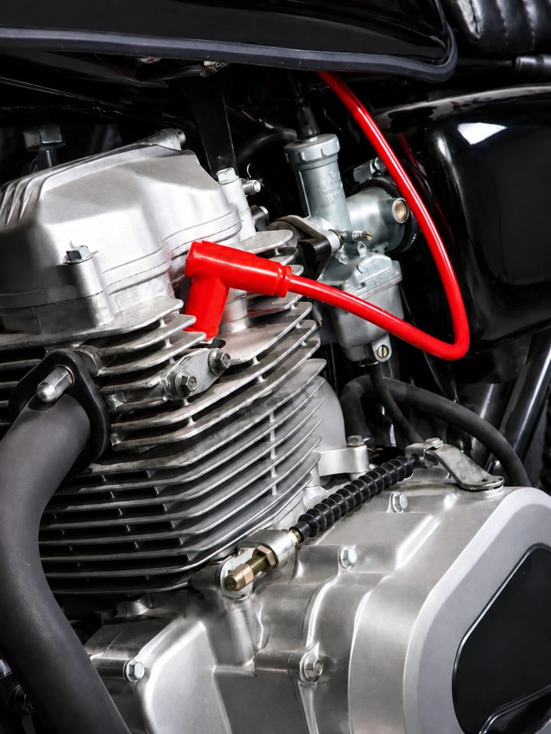 Motorcycle Spark Plug Wire 8.8mm Silicone Ignition Coil Cable With 90 Degree Spark Plug Cap, Quick Connect High Performance Racing Ignition Wire, Universal Replacement For Gy6 50cc 125cc 150cc Scooter