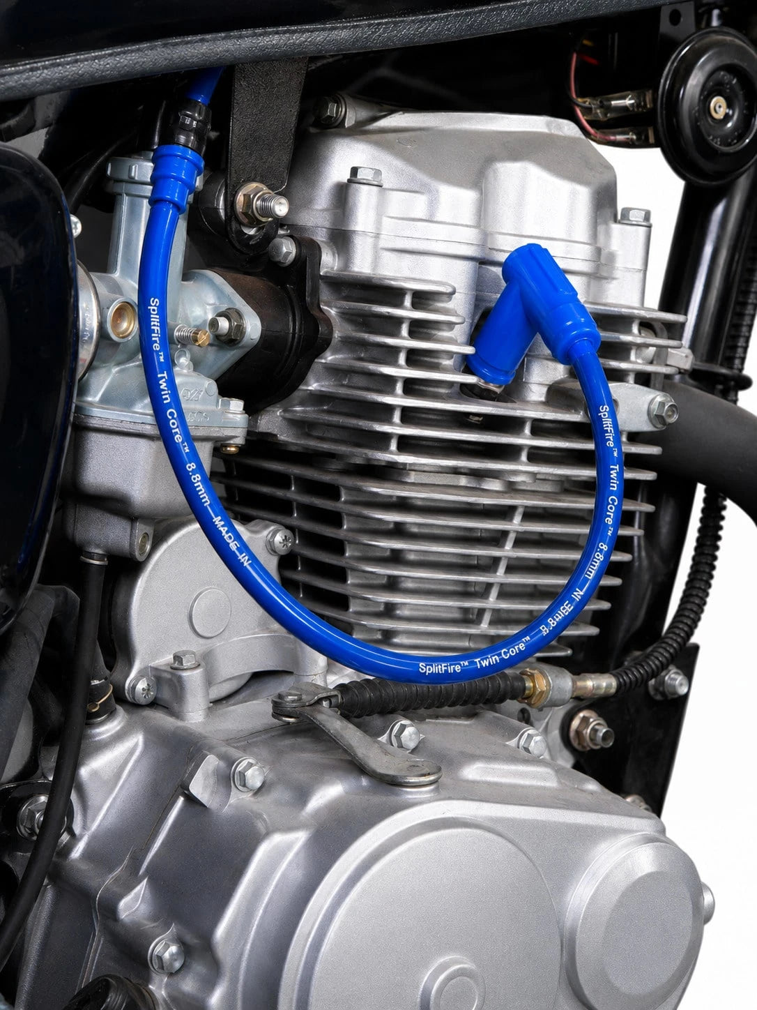 Motorcycle Spark Plug Wire 8.8mm Silicone Ignition Coil Cable With 90 Degree Spark Plug Cap, Quick Connect High Performance Racing Ignition Wire, Universal Replacement For Gy6 50cc 125cc 150cc Scooter