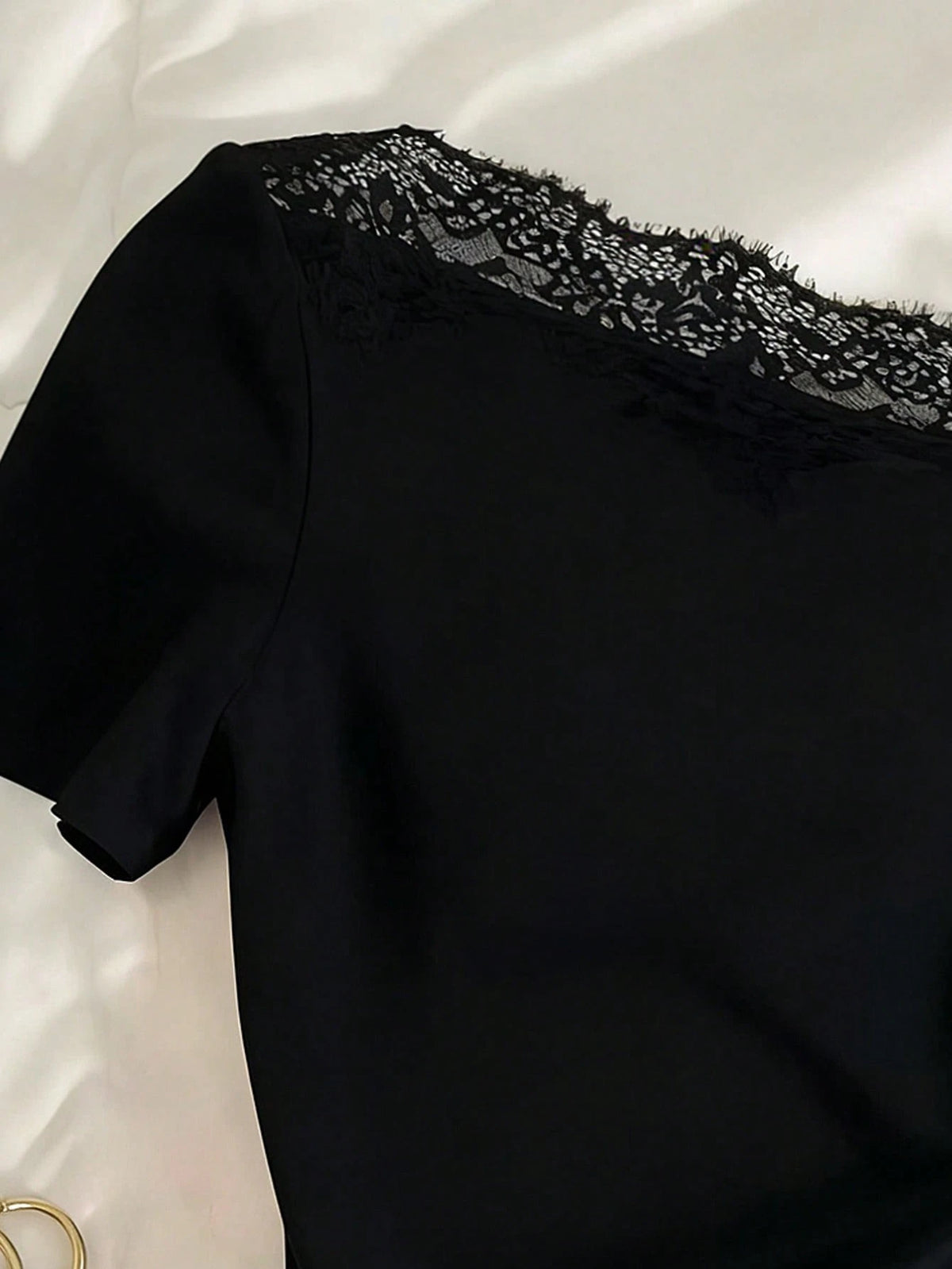 Mulvari French Lace Patchwork Asymmetric Neck Short Sleeve Black Summer Elegant Everyday Cropped Women T-Shirt Blouse,Classy Western Chic Lace Trim Top