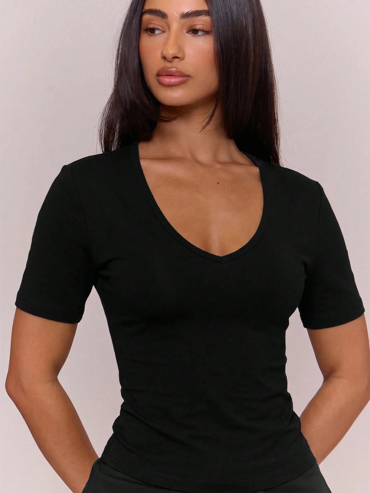 MUSERA ESSENTIALS Cotton Blended V Neck Fitted Short Sleeve T Shirt Top Cute Simple Everyday Daily Elegant Basics Spring Summer Holiday Essential