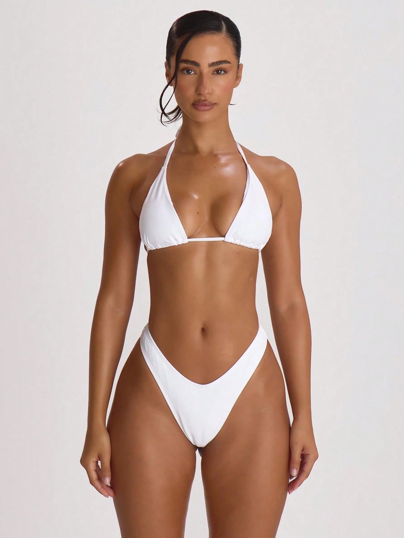 Musera Resort Triangle Halterneck Tie Bikini Top Swim Vacation Holiday Summer Travel Beachwear Basics Solid Colour Swimwear Resort Core