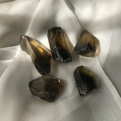 Natural Ouro Verde Metamorphosis Quartz crystals