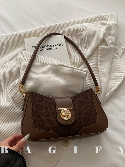 New Fashion Leopard Print Metal Decor Handbag & Shoulder Bag, Suitable For Parties, Gatherings, Outings, Vacations, Shopping And Daily Use, Can Store Coins, Phone, Also Suitable As Work Bag For White