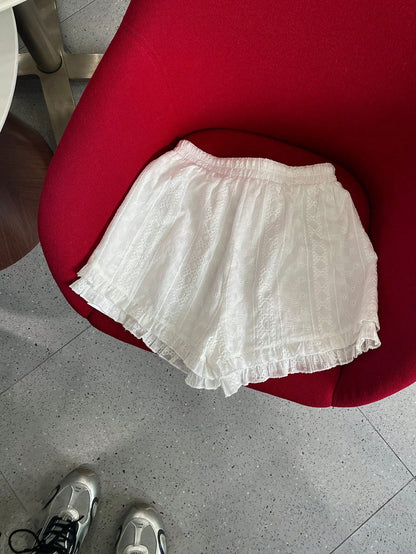 New Women's Layered Ruffled Lace Elegant Casual Versatile Tie-Up Shorts, Suitable For Daily Wear White Summer, Aesthetic