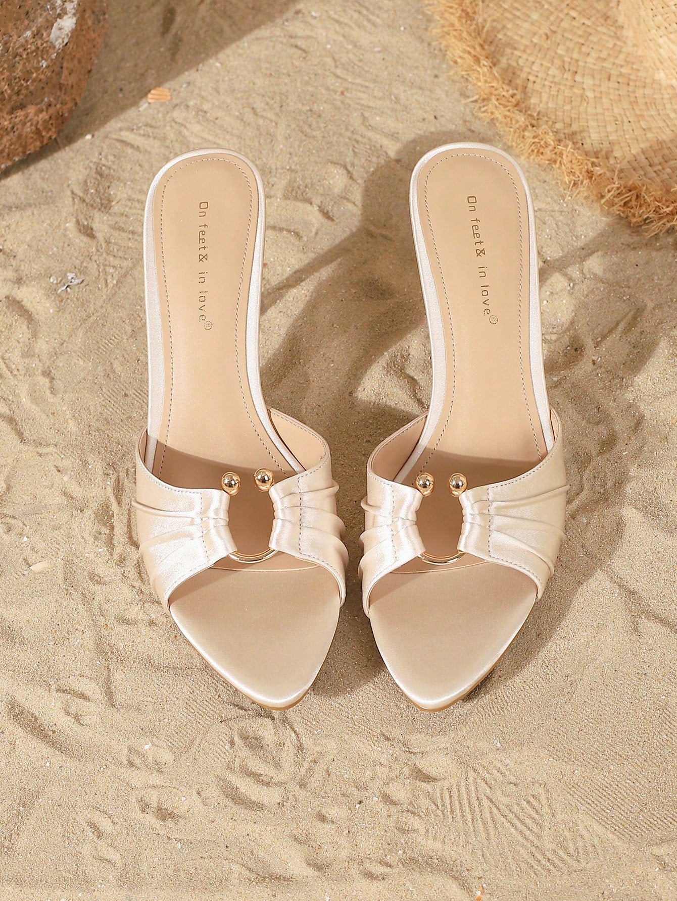 On feet& in love Fall/Winter Women's Fashion Elegant Satin Pleated Metal Round Buckle Open Toe Outdoor Slippers High Heel Sandals, Suitable For Dresses In Summer