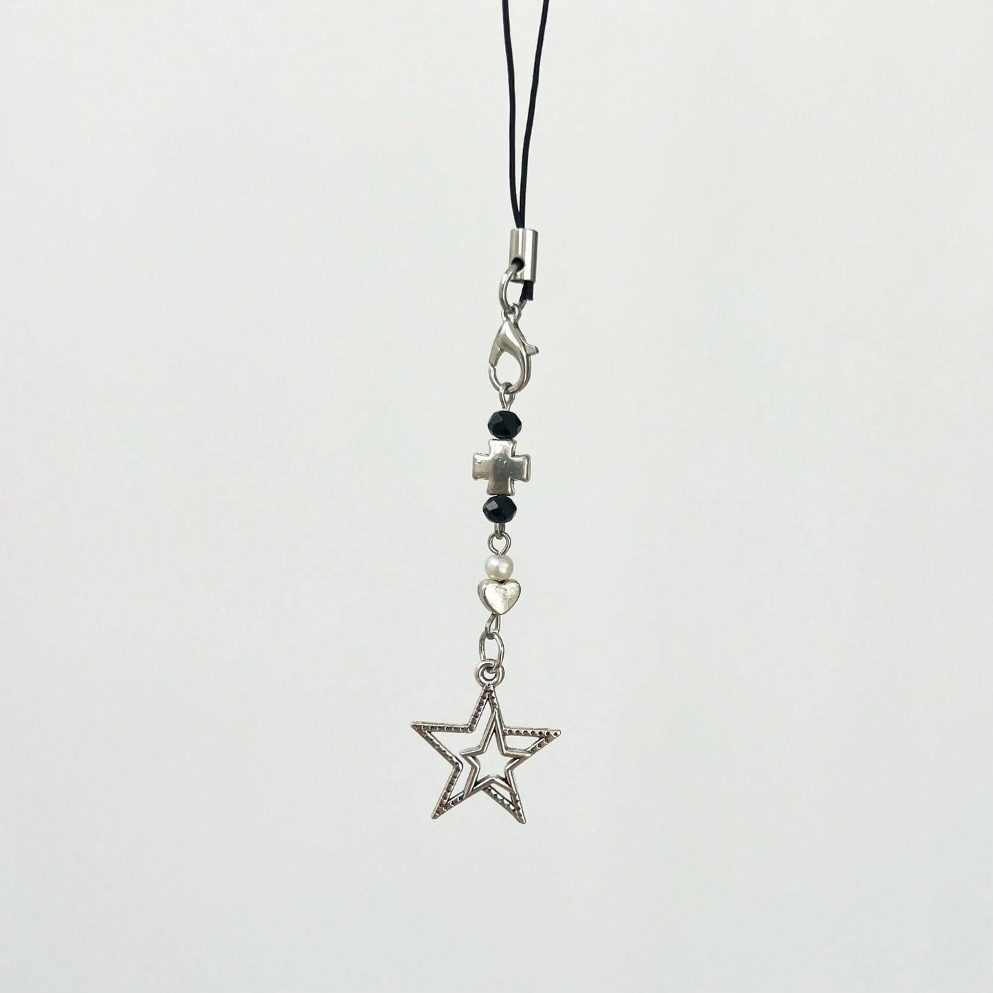 Original Design Minimalist Black & White Five-Pointed Star Starburst Chain Lanyard Y2K Retro Dark Style Phone Strap Phone Charm Phone Accessory Small Pendant