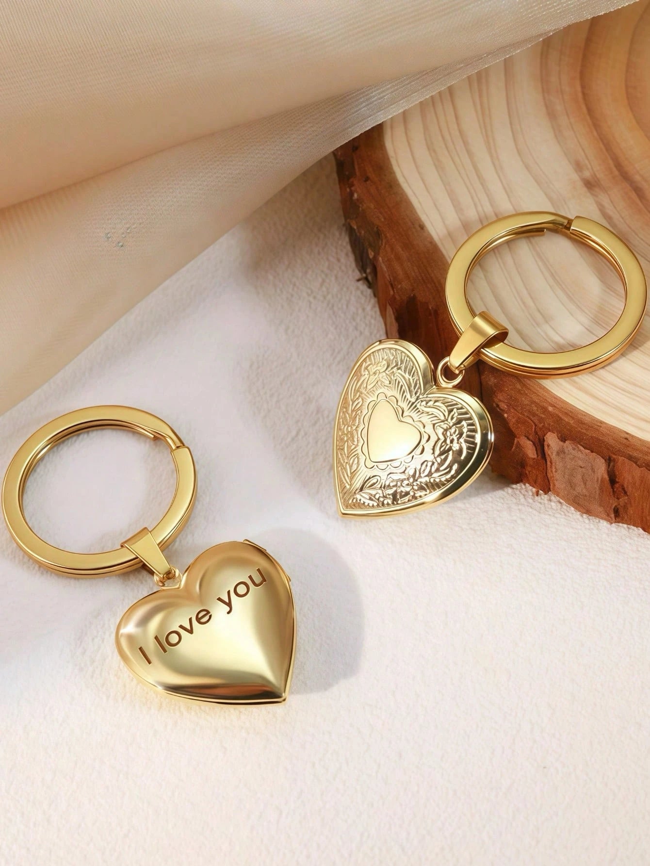 Personalized Photo Heart-Shaped Keychain, Engraved Pet Photo Memorial Keychain, Love Photo Keychain Gift For Birthday Anniversary Wedding Party