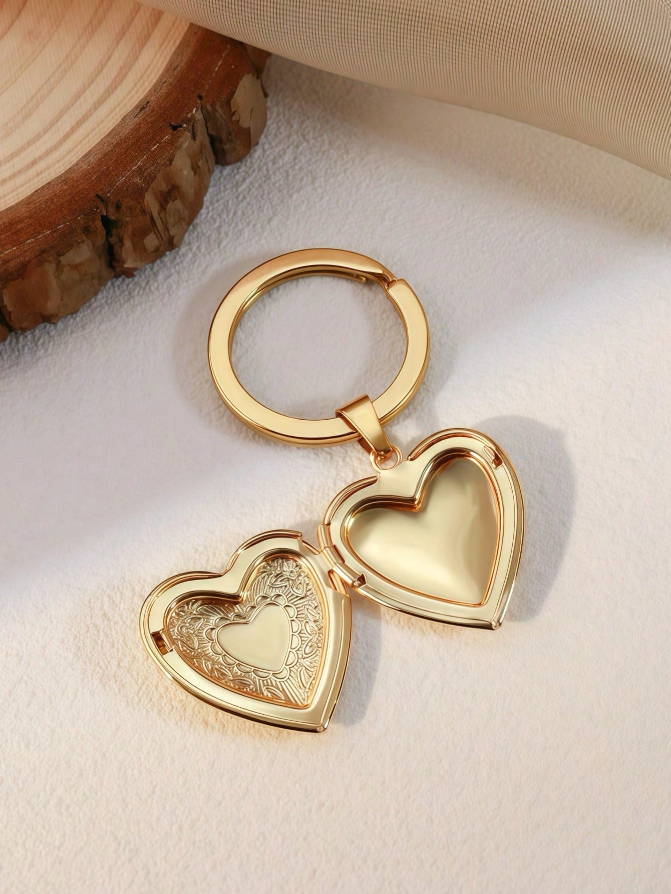 Personalized Photo Heart-Shaped Keychain, Engraved Pet Photo Memorial Keychain, Love Photo Keychain Gift For Birthday Anniversary Wedding Party