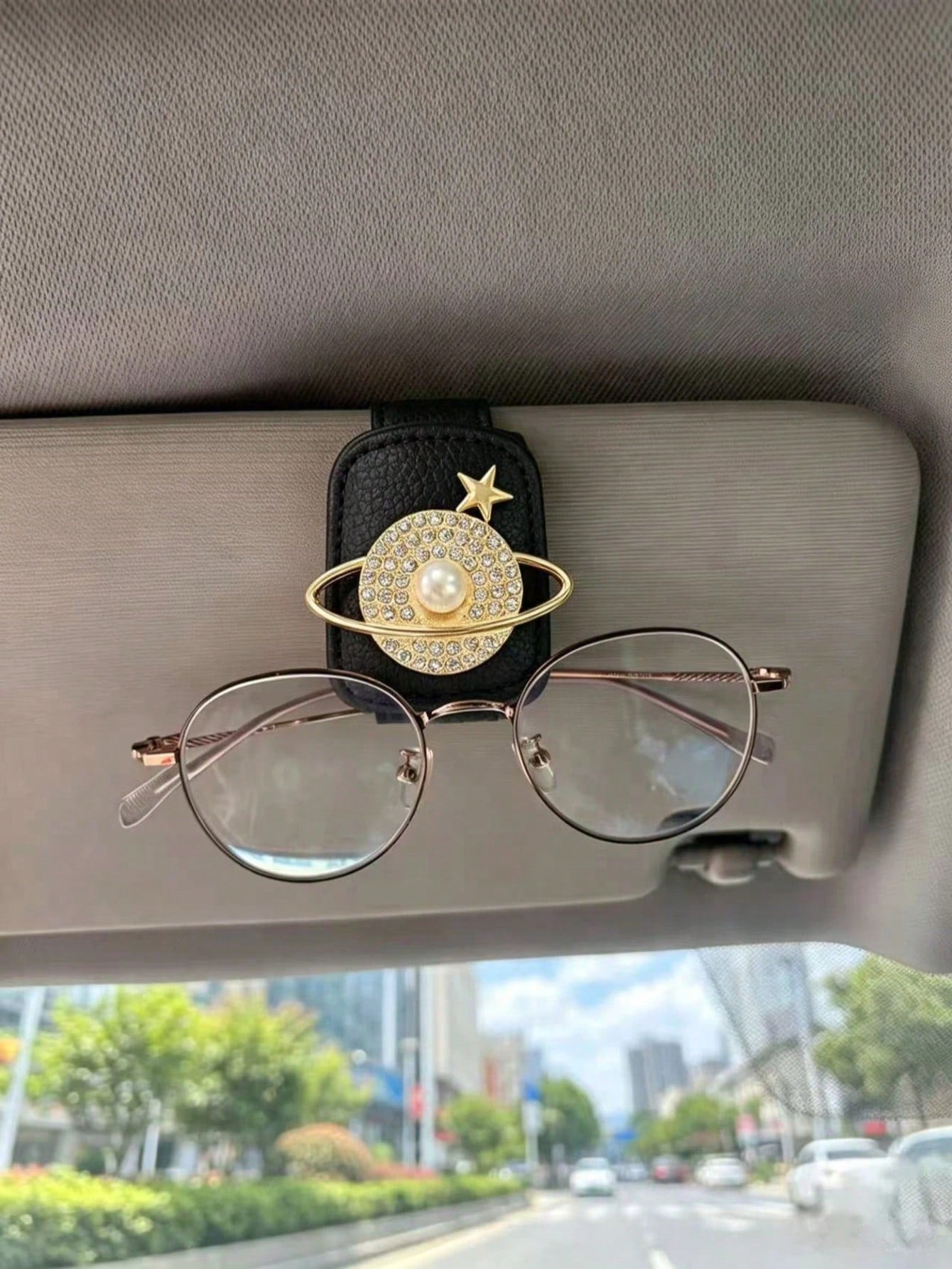 Planet Rhinestone Pearl Car Fashion Glasses Clip, Gold & Silver Starry Sky Saturn Leather Sun Visor Fashion Glasses & Ticket Holder, Exquisite Luxury Car Interior Accessory
