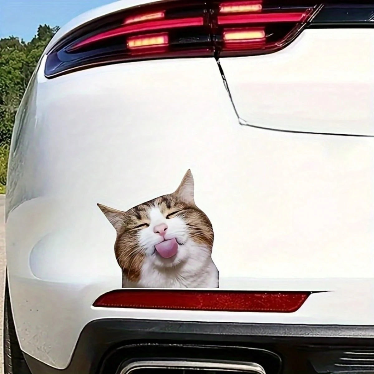 Playful Cartoon Cat Tongue Sticker- Fun Decal, Suitable For Cars, Laptops, Luggage, Durable And Easy To Apply On Plastic/Wood/Glass/Metal/Ceramic, Cute Design, Suitable For Vehicle Rear Or Side, Cat