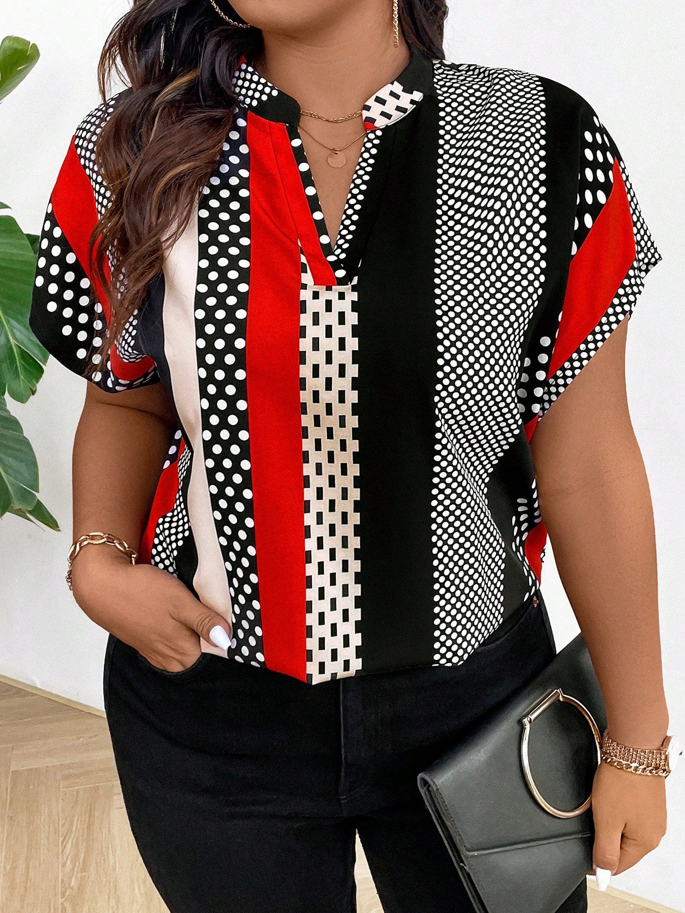 Plus Size Color-Block Short Sleeve Shirt With Random Print Design And Notched Collar For New Year Clothes Disco Plus Size Polka Dot
