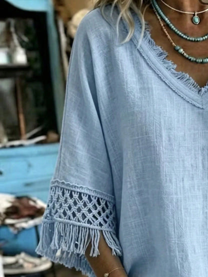 Plus Size Women's Hollow-Out Tassel Hem Shirt, V-Neck Casual Top