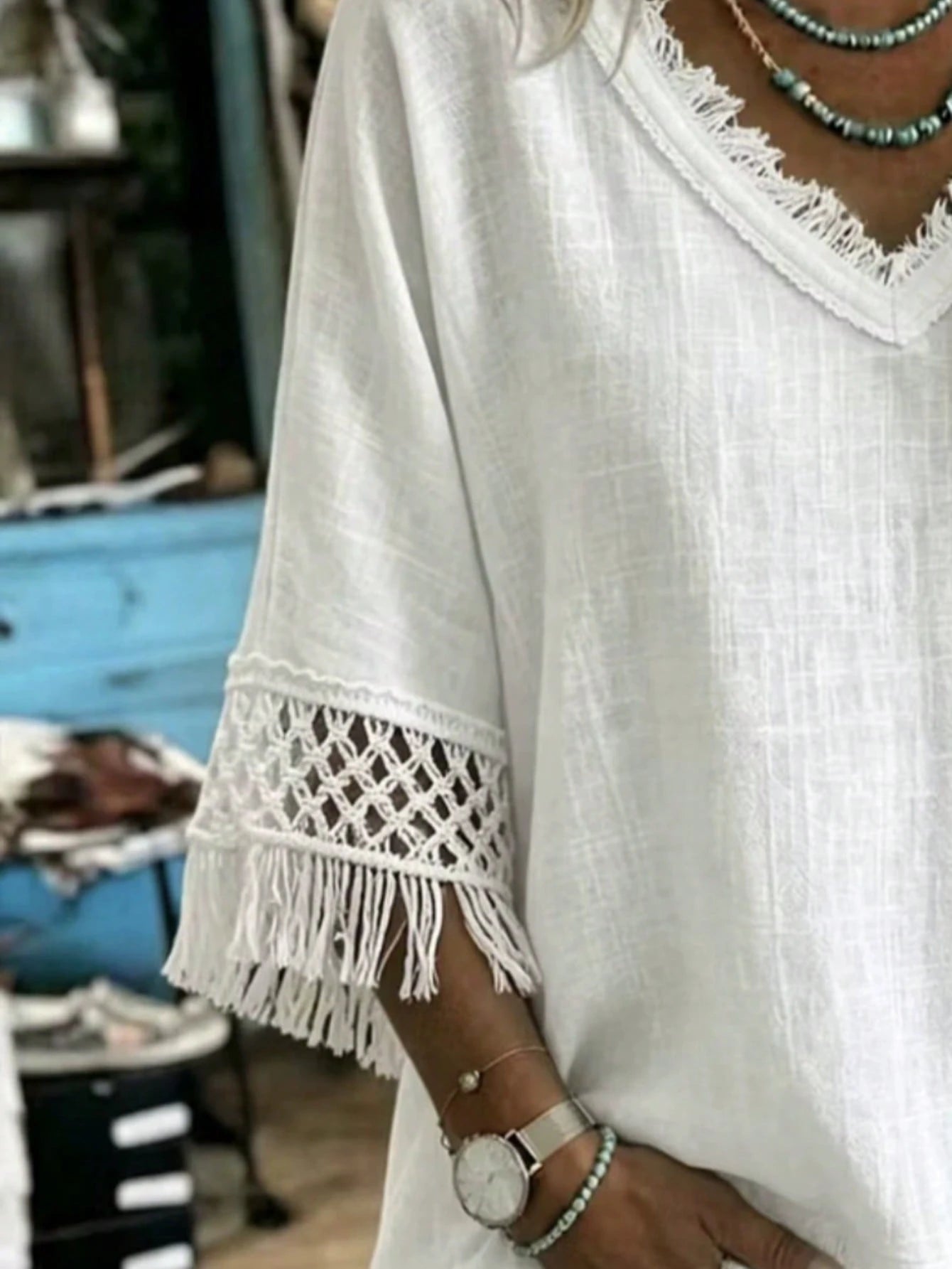 Plus Size Women's Hollow-Out Tassel Hem Shirt, V-Neck Casual Top