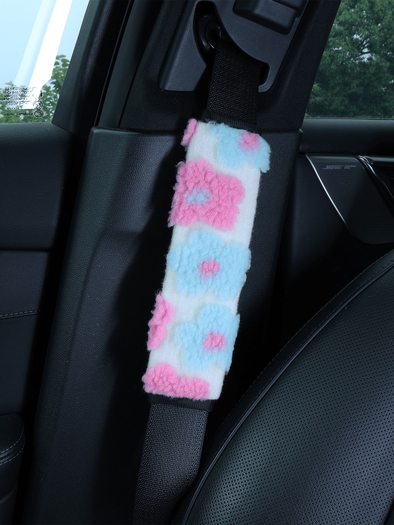 Plush Flower Car Seat Belt Shoulder Pad, Soft And Breathable Seat Belt Protector, Women's Car Accessory