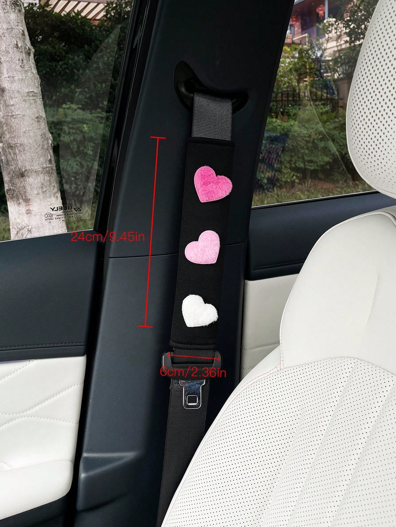 Plush Heart-Shaped Car Seat Belt Shoulder Pad, Car Seat Belt Shoulder Cover, Creative Women's Car Shoulder Pad Decorative Accessory
