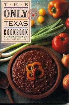 Pre-Owned The Geeky Chef Cookbook: Real-Life Recipes For Fantasy Foods (Hardcover) By Cassandra Reeder